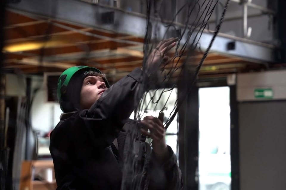 Medewerker van JVG valbeveiliging